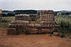 28-05-98 - Populonia - necropole - tomba delle tazze attice.jpg